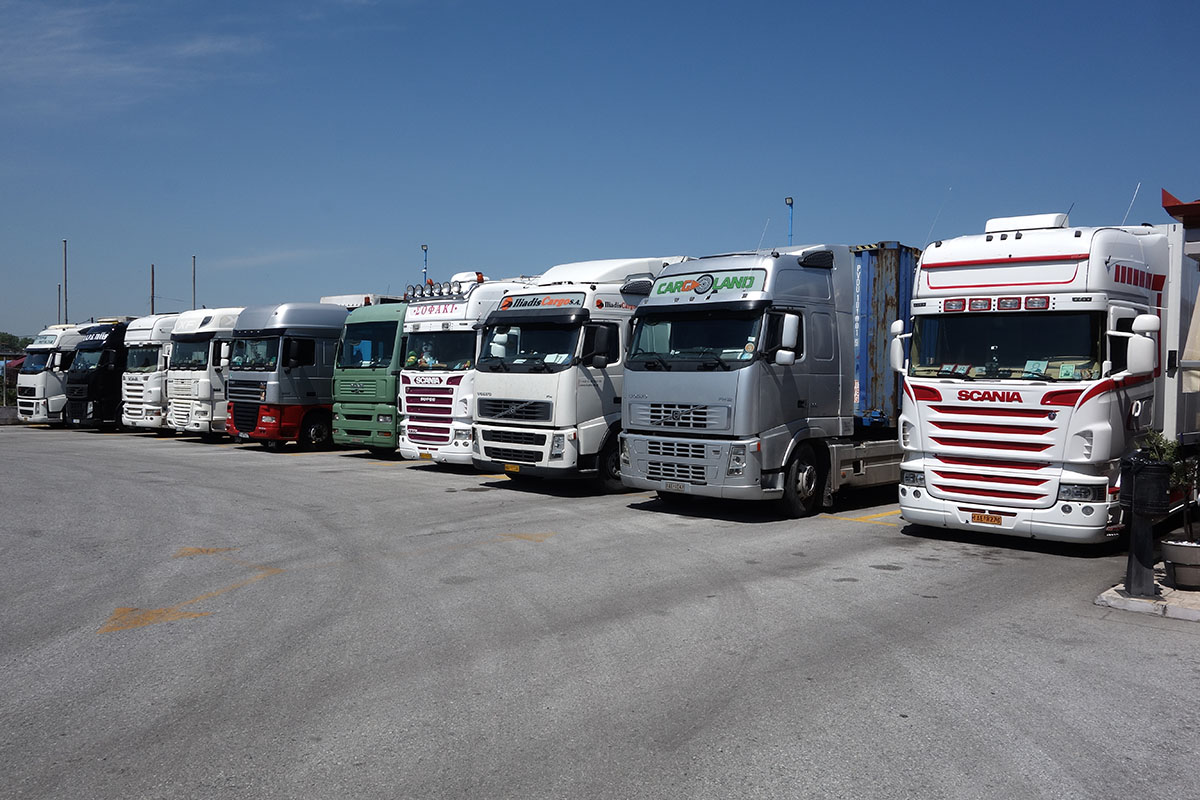 truck-parking-northen-greece-autohof-likourgos